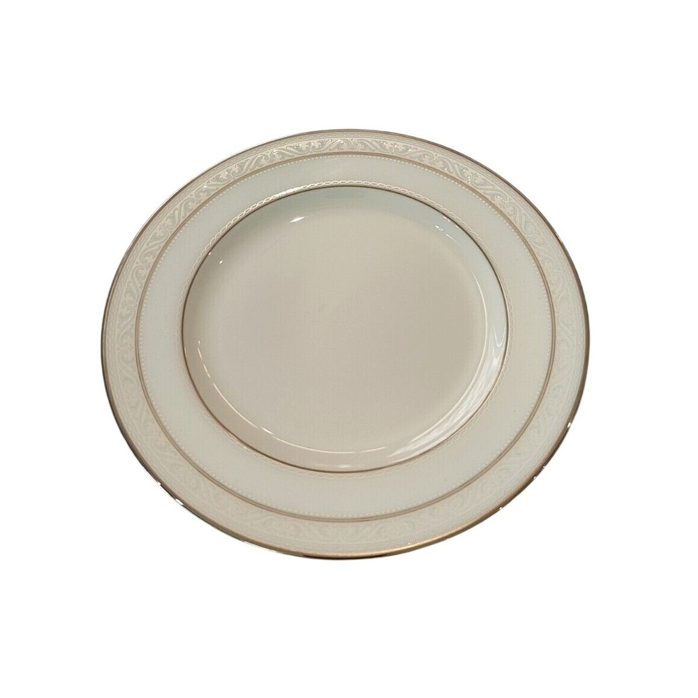 Noritake Fine Bone China 6.5 in Montvale Platinum‎ Filigree Flowers Bread Plate